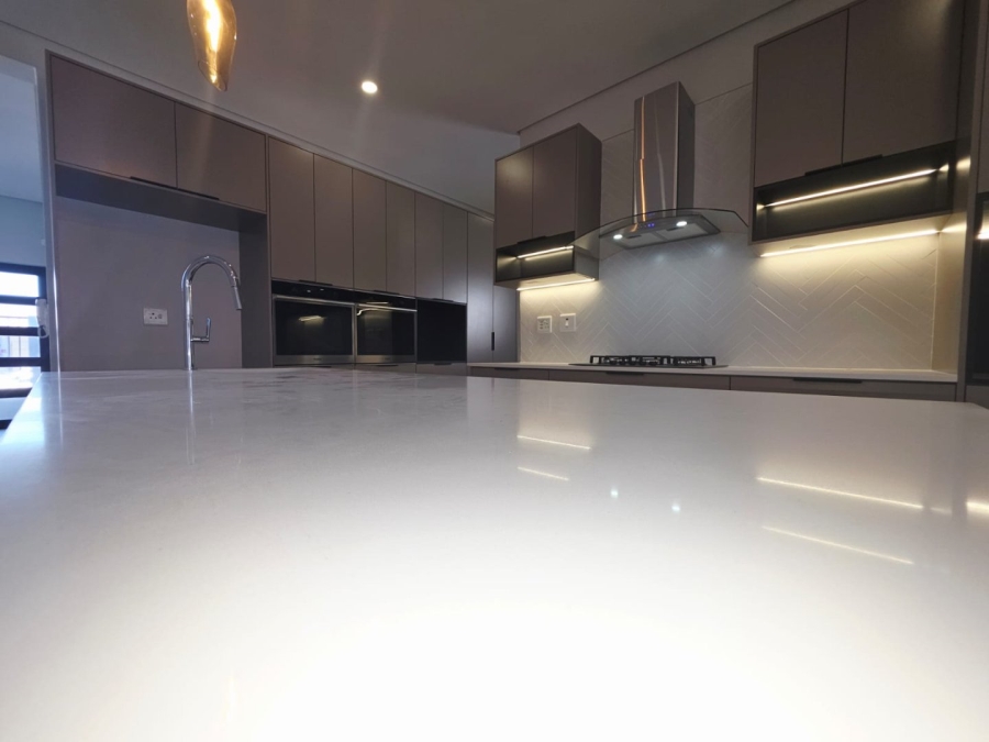 4 Bedroom Property for Sale in Sandown Western Cape